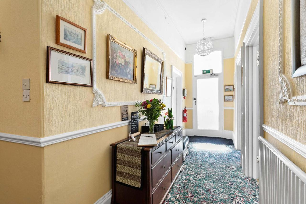 Melba House (Adults Only) Bed & Breakfast Torquay Dış mekan fotoğraf