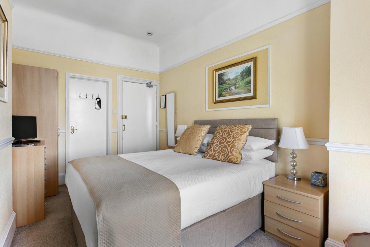 Melba House (Adults Only) Bed & Breakfast Torquay Dış mekan fotoğraf
